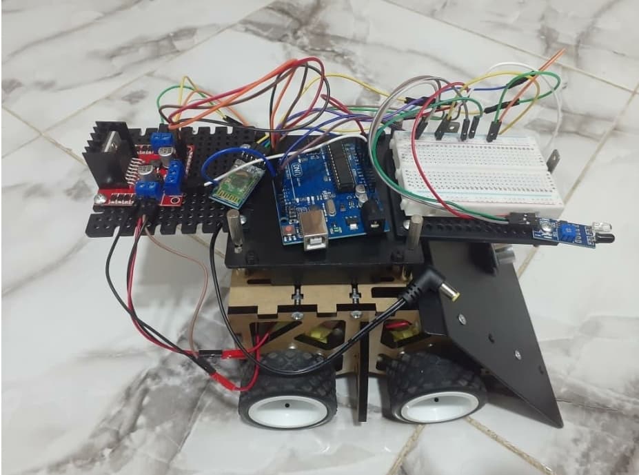 Sumo-BOT Autonomous Mobile Robot project preview